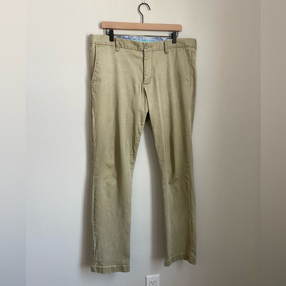 Tommy Bahama Mens Khaki’s 34x32